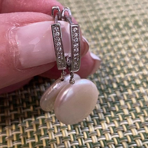 Honora Freshwater pearl coin earrings - Picture 5 of 12